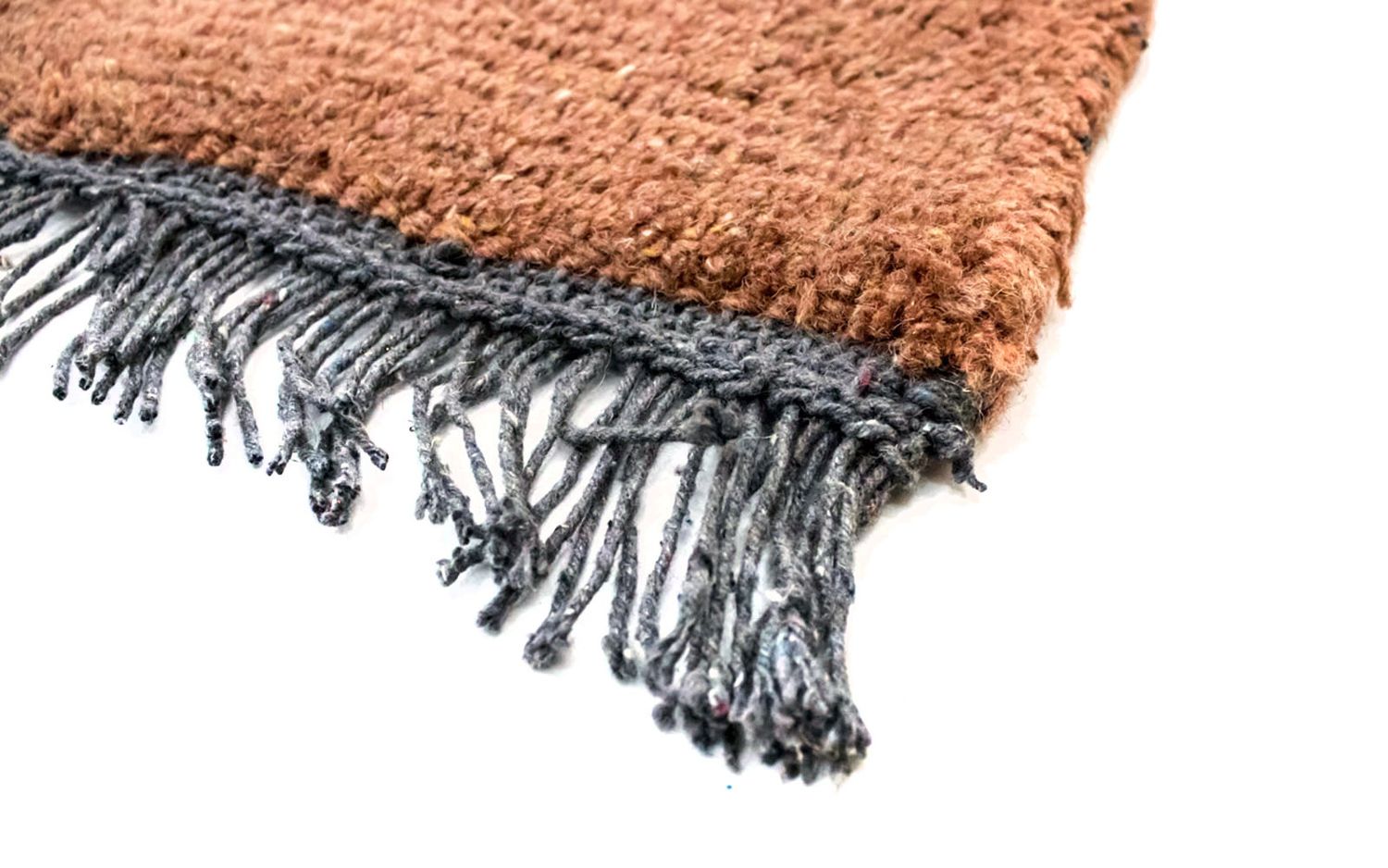 Nepal Teppich 140 x 70 cm - braun
