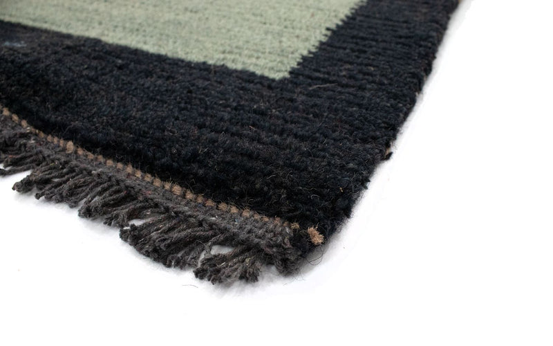 Nepal Teppich 140 x 70 cm - grau