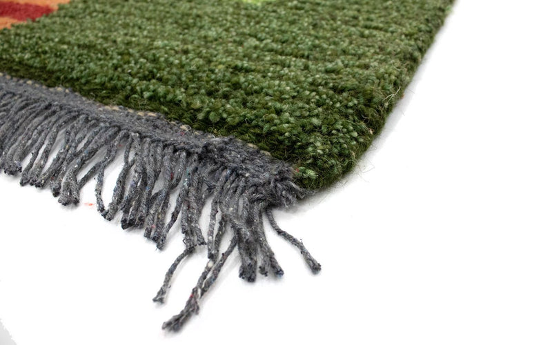 Nepal Teppich 140 x 70 cm - grün