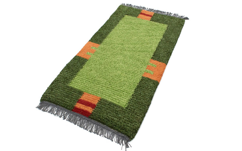Nepal Teppich 140 x 70 cm - grün