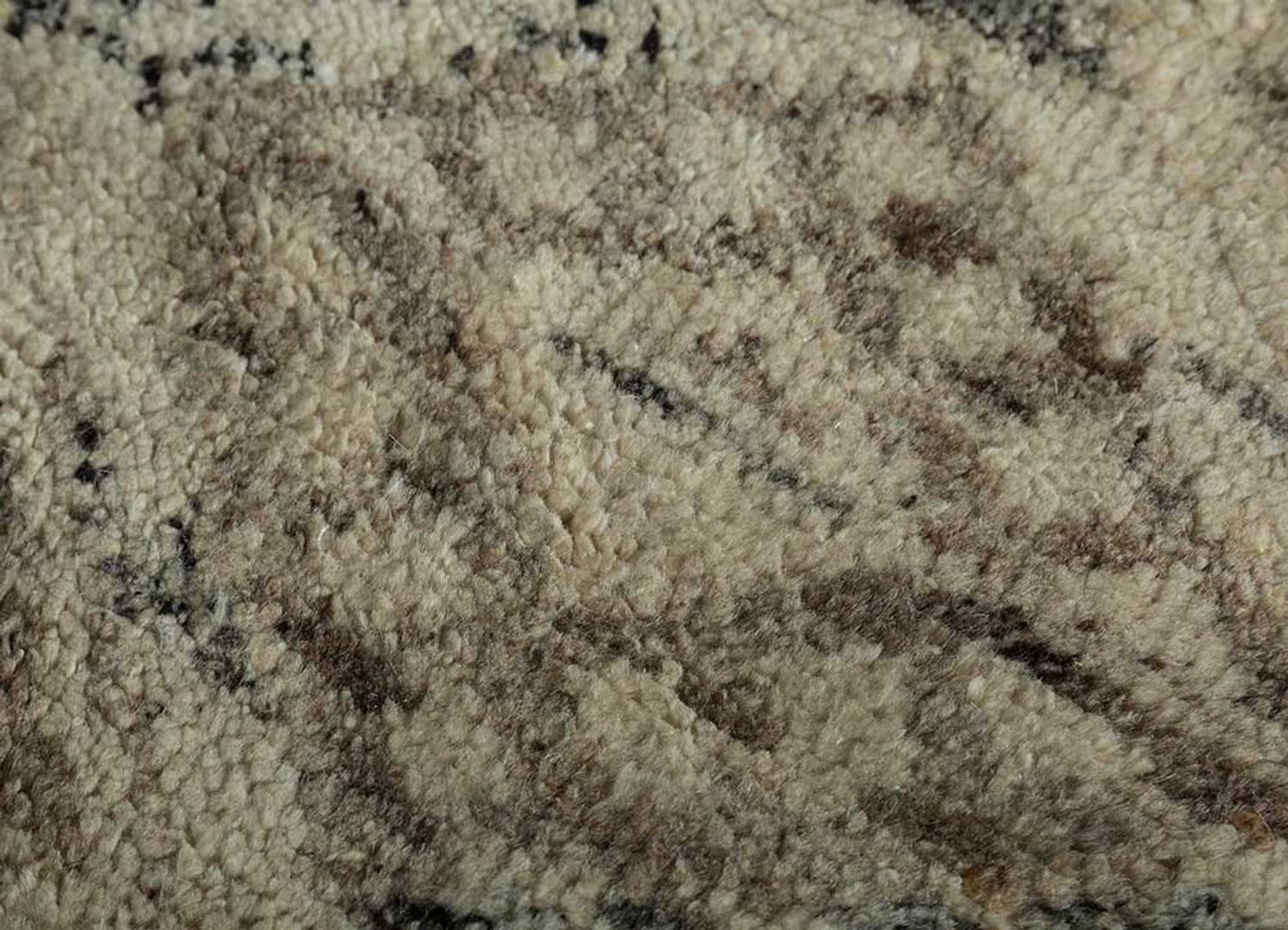 DP02-RUG1117307-240x150