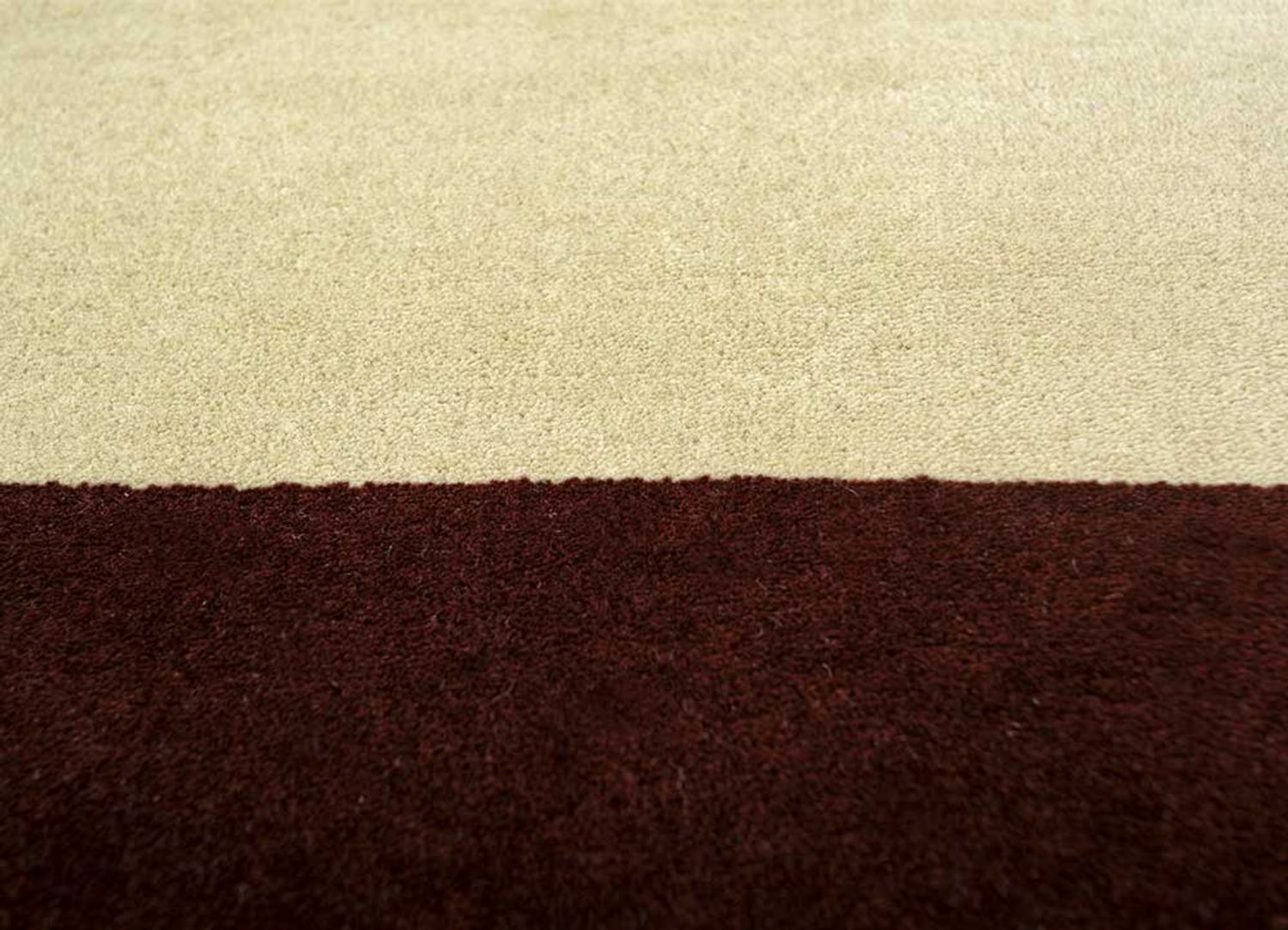 Wollteppich - 300 x 240 cm - weinrot