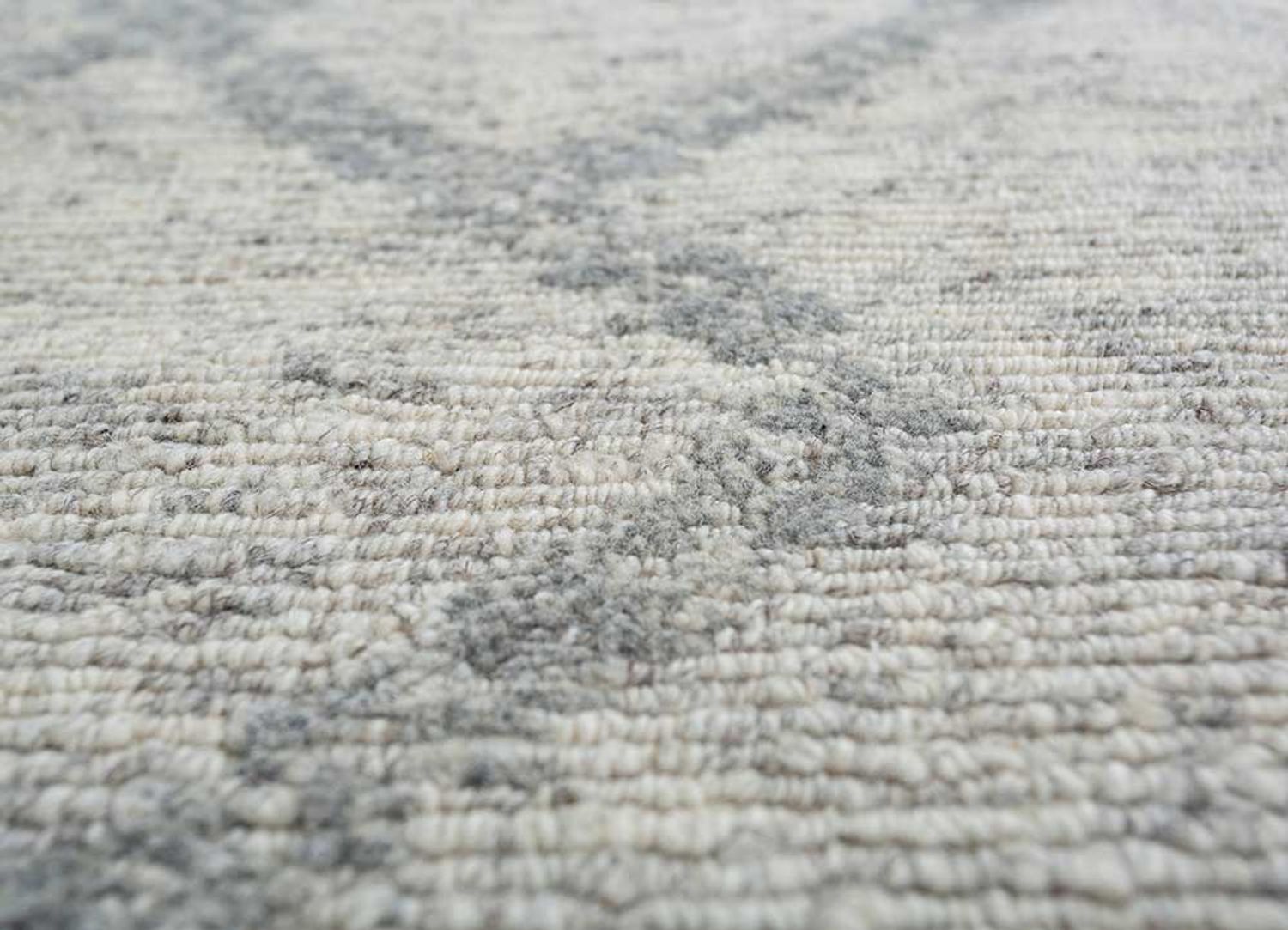 Wollteppich - 300 x 240 cm - silber