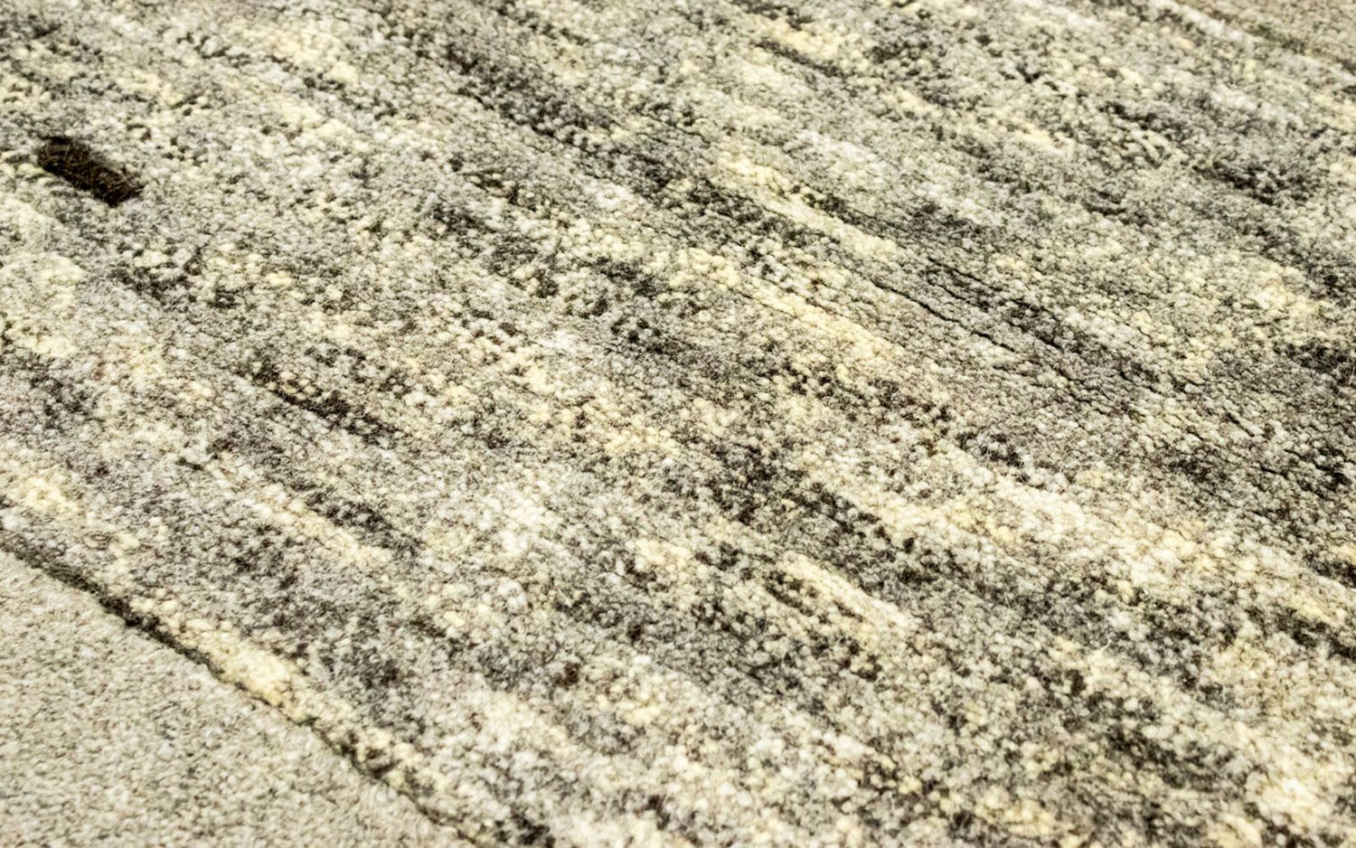 Nepal Teppich 185 x 123 cm - mehrfarbig