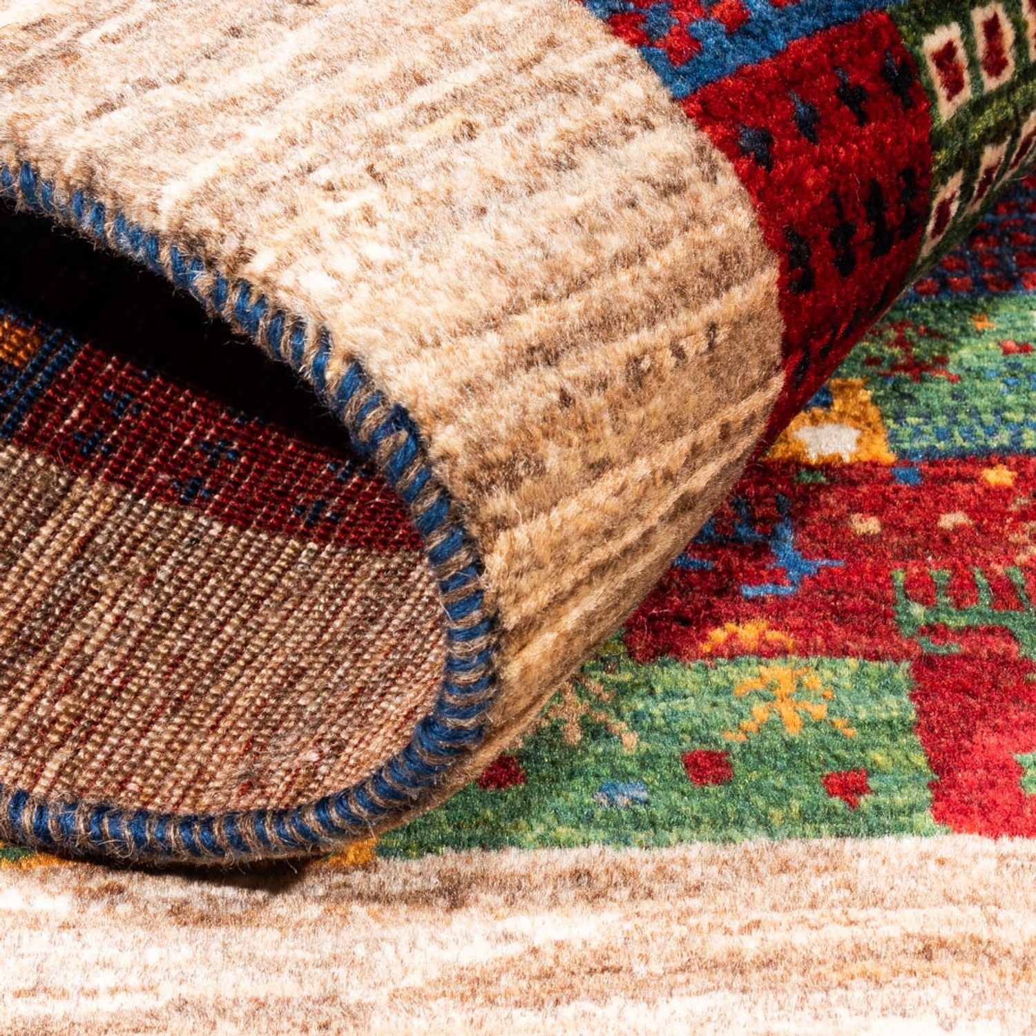 Gabbeh Teppich - Loribaft Perser - Royal - 123 x 84 cm - mehrfarbig