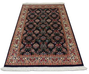 Orientteppich 215 x 123 cm - schwarz