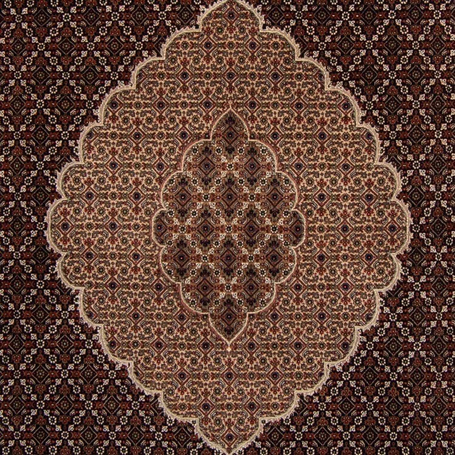 Orientteppich - Täbriz 299 x 240 cm