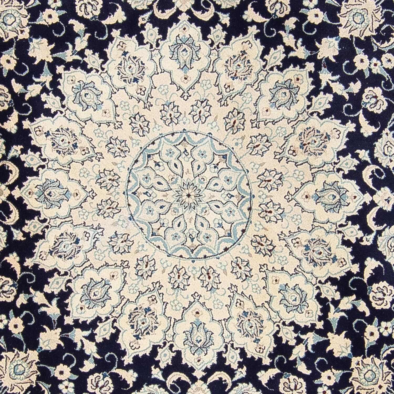 Perserteppich - Nain 352 x 248 cm