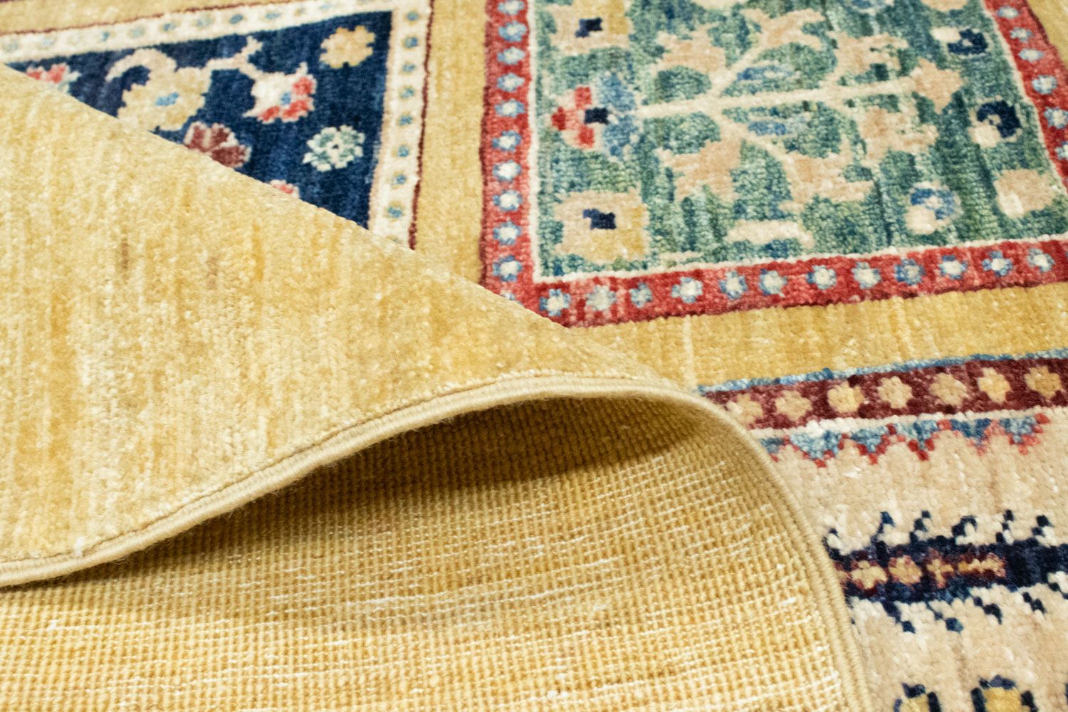 Ziegler Teppich 210 x 150 cm - gold