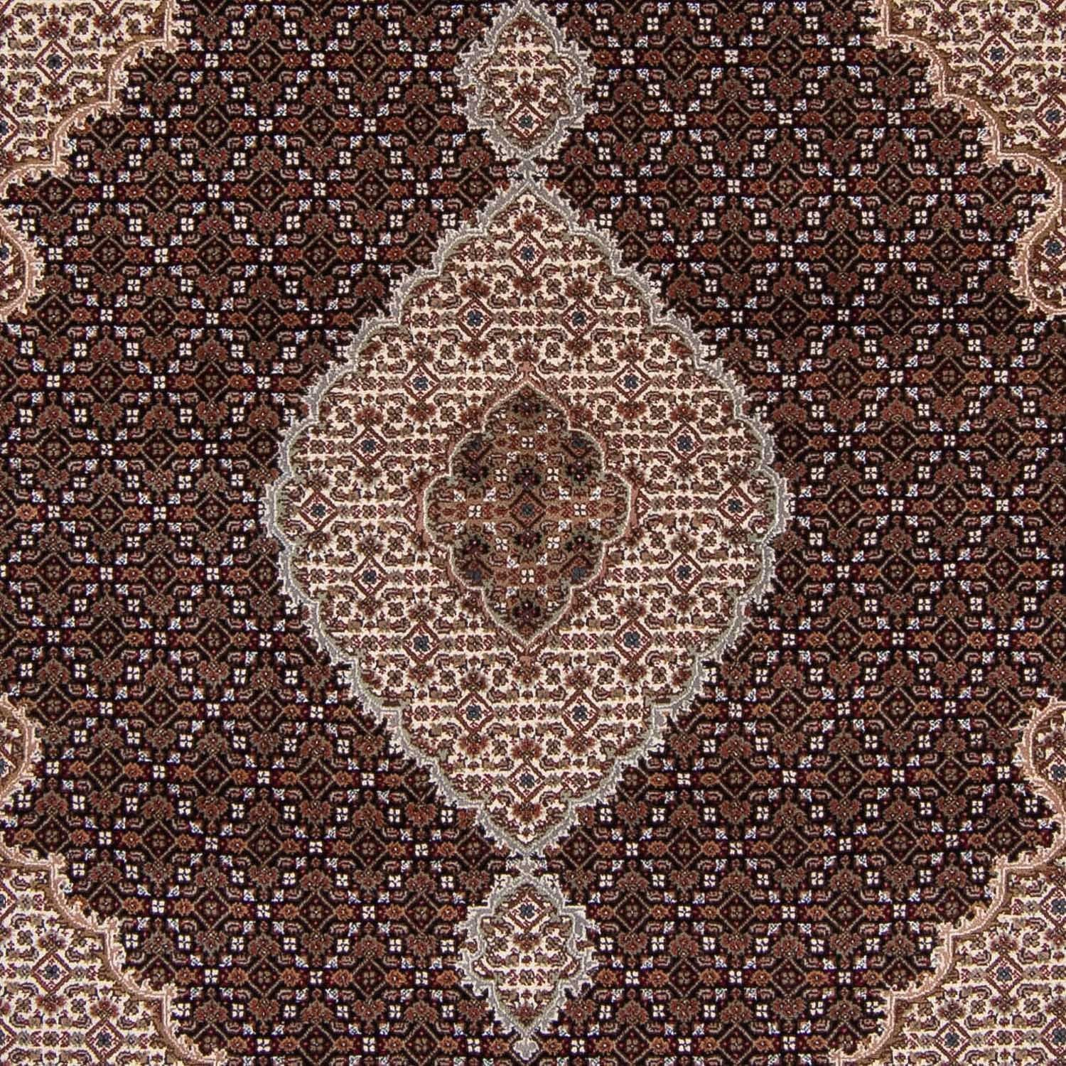 Orientteppich - Täbriz 253 x 199 cm