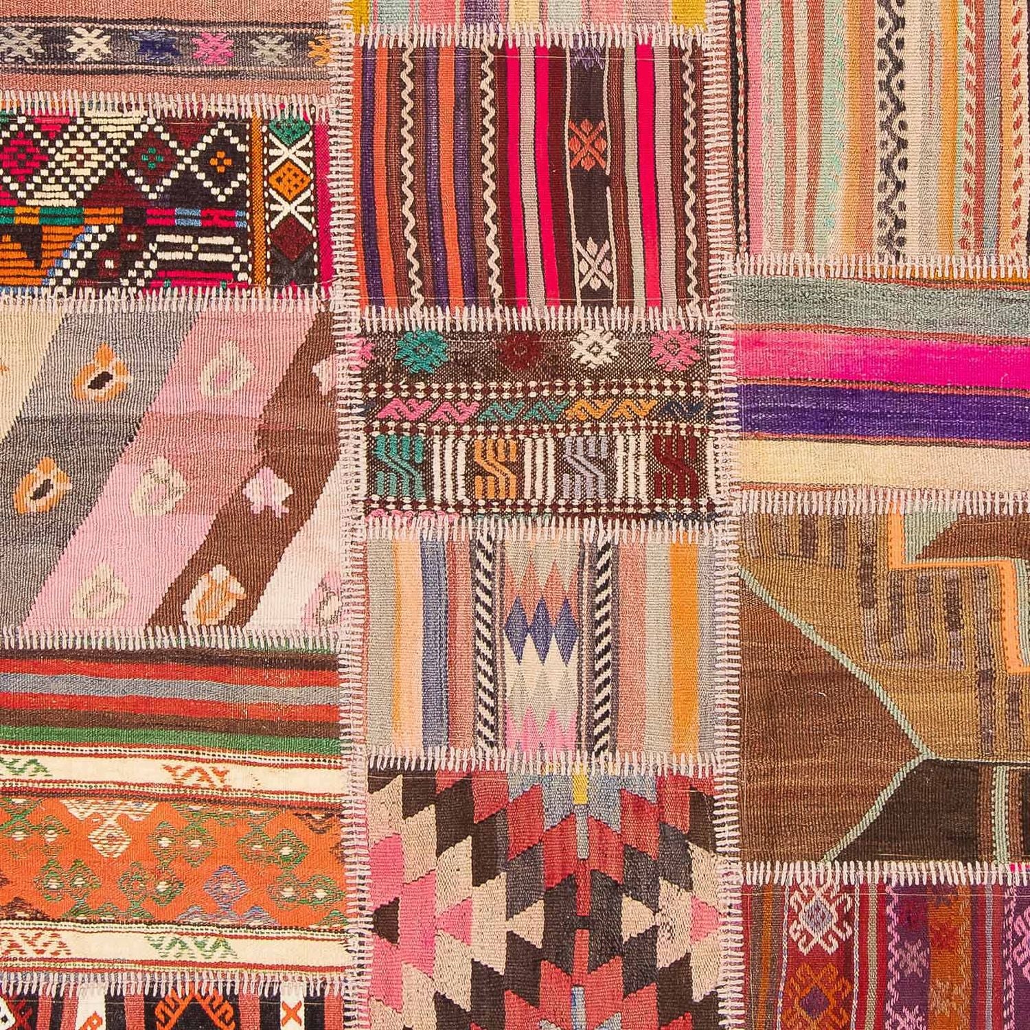 Patchwork Teppich 300 x 216 cm